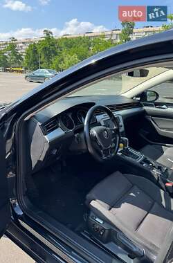 Универсал Volkswagen Passat 2015 в 