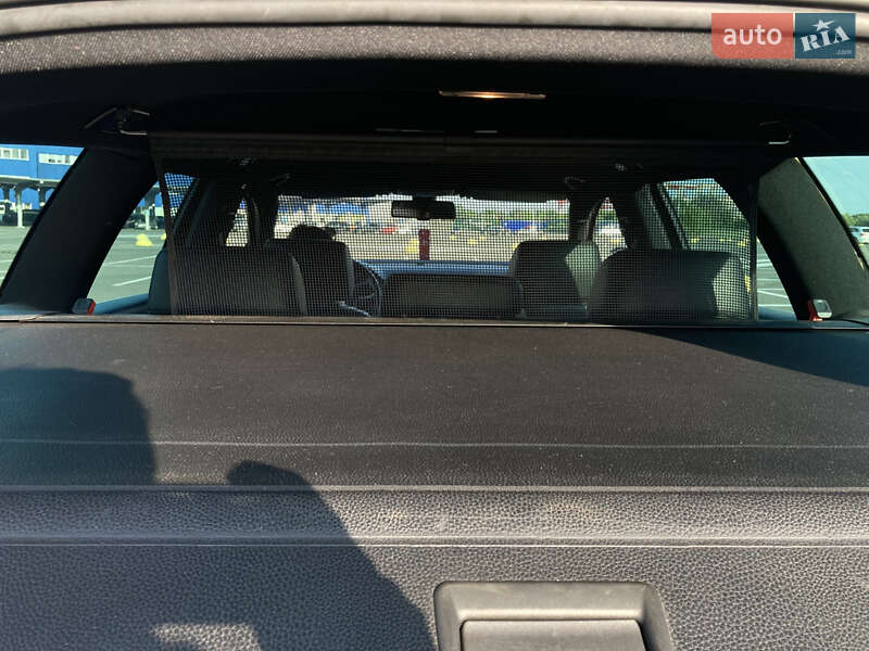 Универсал Volkswagen Passat 2006 в Киеве