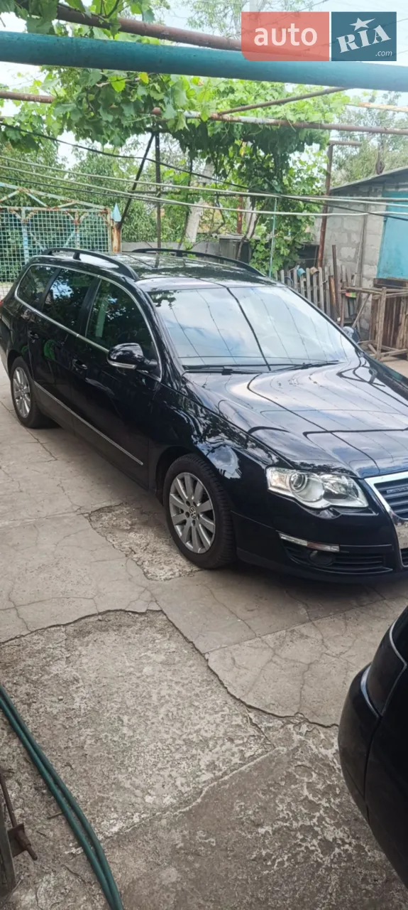 2010 Volkswagen Passat - мініатюра 27