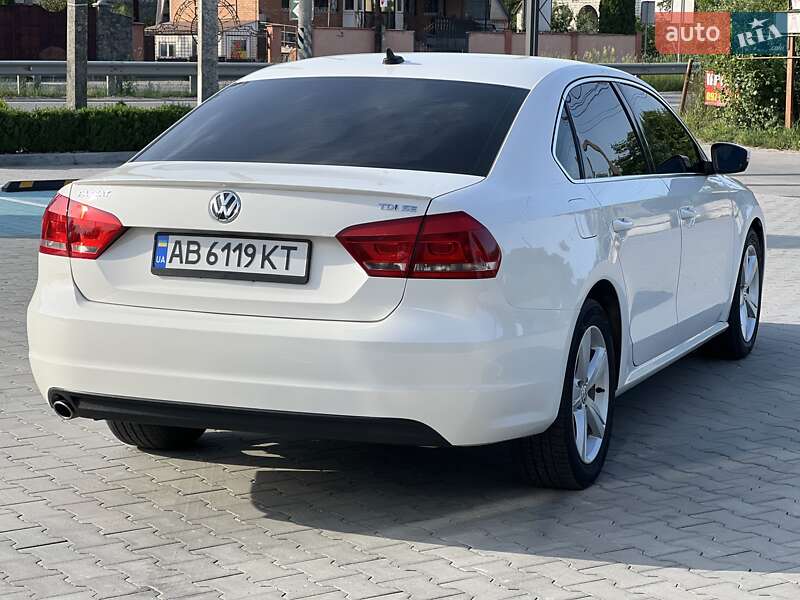 Седан Volkswagen Passat 2013 в Вінниці