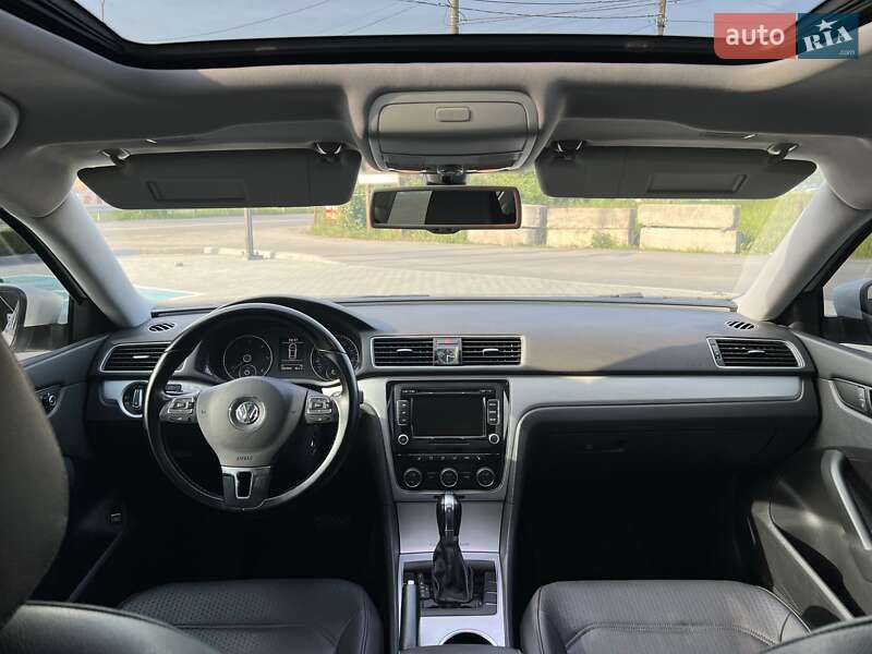 Седан Volkswagen Passat 2013 в Вінниці