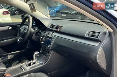 Универсал Volkswagen Passat 2011 в 