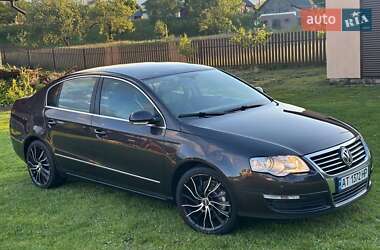 Седан Volkswagen Passat 2007 в Надвірній