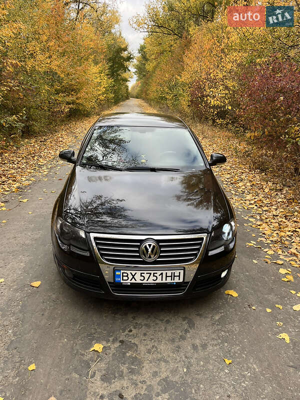 Седан Volkswagen Passat 2006 в Ярмолинцях