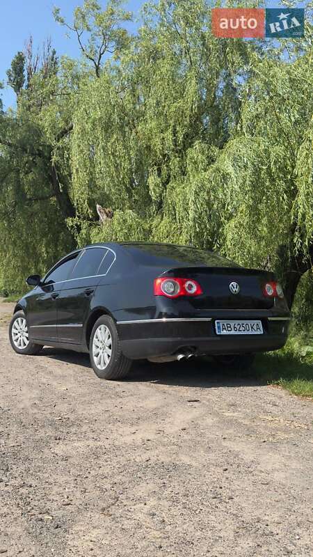 Седан Volkswagen Passat 2005 в Жмеринке