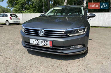 Универсал Volkswagen Passat 2015 в 