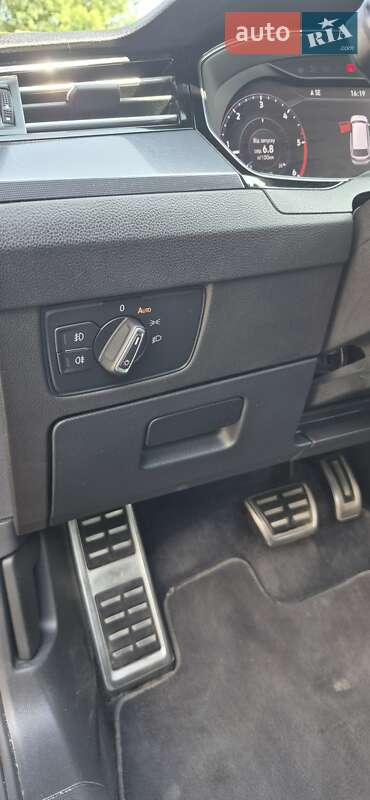 Универсал Volkswagen Passat 2017 в Василькове