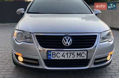 Универсал Volkswagen Passat 2006 в Жовкве
