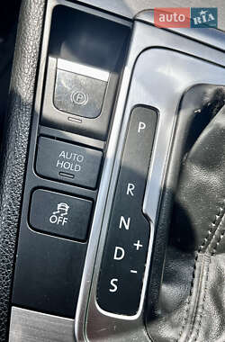 Универсал Volkswagen Passat 2011 в 