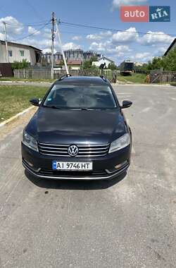 Универсал Volkswagen Passat 2011 в Ирпене