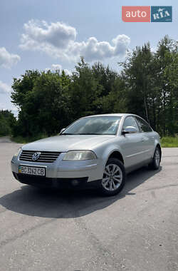Седан Volkswagen Passat 2005 в Львові