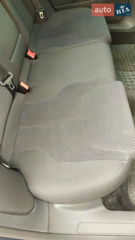 Универсал Volkswagen Passat 2010 в Умани