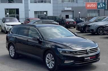 Универсал Volkswagen Passat 2019 в 