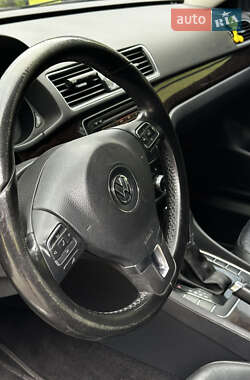 Седан Volkswagen Passat 2014 в 