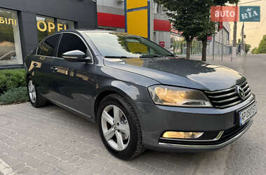 Седан Volkswagen Passat 2011 в 