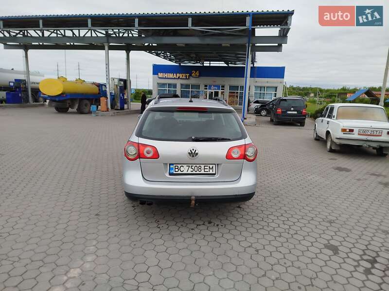 Универсал Volkswagen Passat 2006 в Кременце