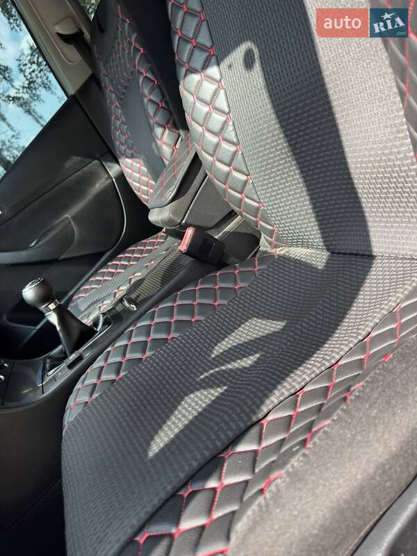 Универсал Volkswagen Passat 2006 в Ахтырке