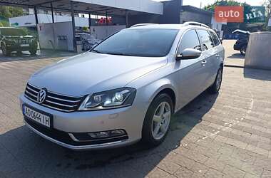 Универсал Volkswagen Passat 2011 в Ужгороде