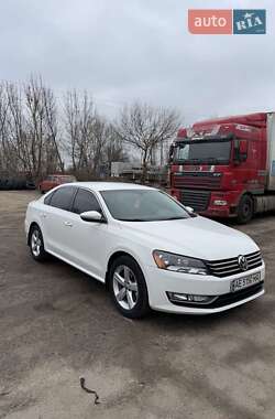 Седан Volkswagen Passat 2012 в Нікополі