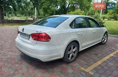 Седан Volkswagen Passat 2014 в 