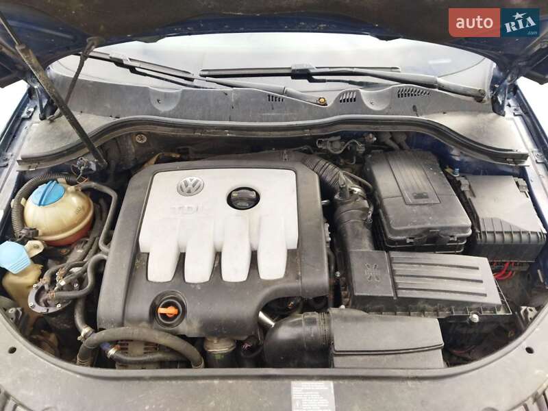 Универсал Volkswagen Passat 2006 в Полтаве