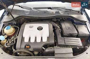 Универсал Volkswagen Passat 2006 в 
