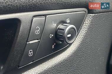 Седан Volkswagen Passat 2012 в 