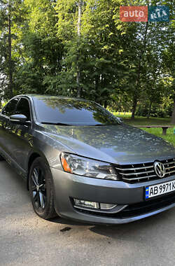 Седан Volkswagen Passat 2012 в Немирове