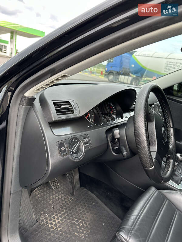 Універсал Volkswagen Passat 2007 в Дубні