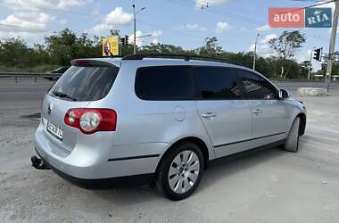 Универсал Volkswagen Passat 2005 в Днепре