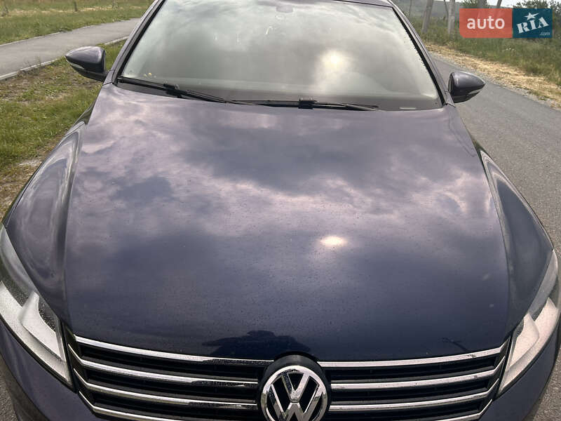 Универсал Volkswagen Passat 2012 в Харькове