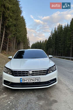 Седан Volkswagen Passat 2016 в Одесі