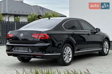 Седан Volkswagen Passat 2018 в 