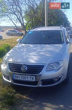 Универсал Volkswagen Passat 2010 в Одессе