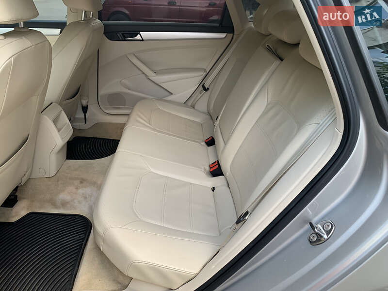 Седан Volkswagen Passat 2012 в Одессе фото 21 Седан Volkswagen Passat 2012 в Одессе