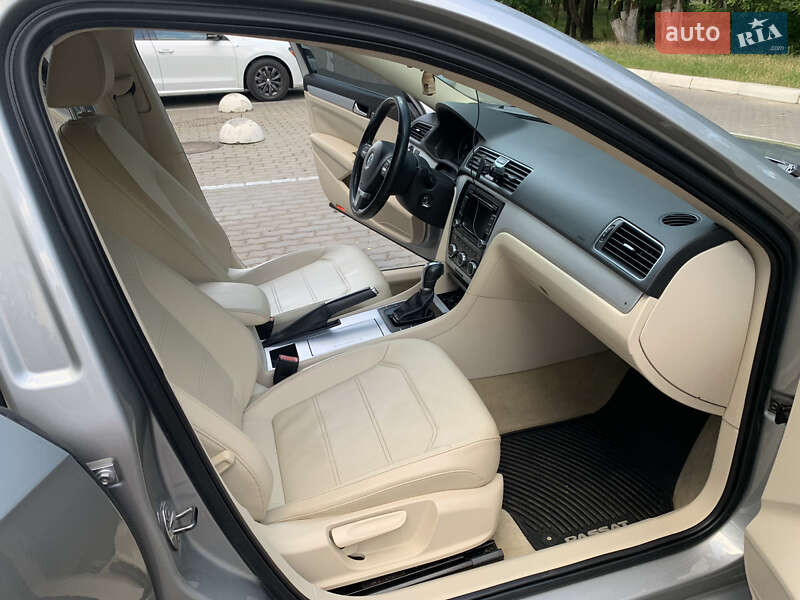 Седан Volkswagen Passat 2012 в Одессе фото 29 Седан Volkswagen Passat 2012 в Одессе