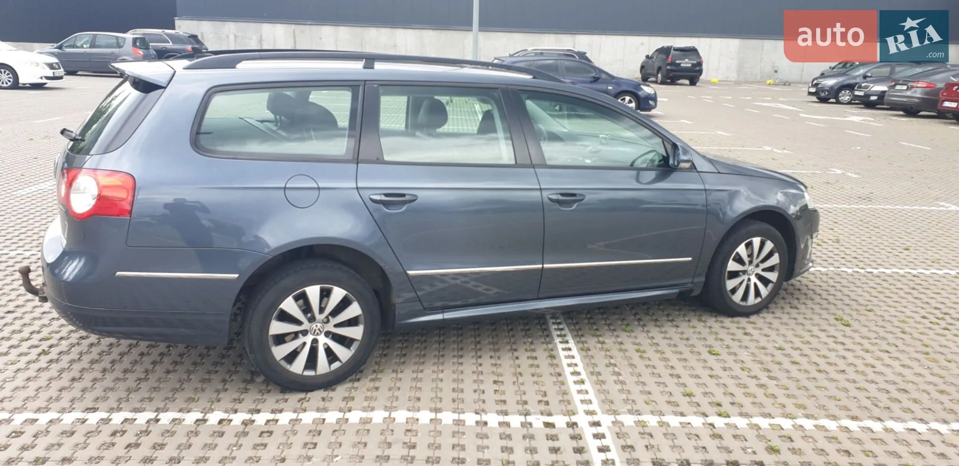 2010 Volkswagen Passat - мініатюра 5