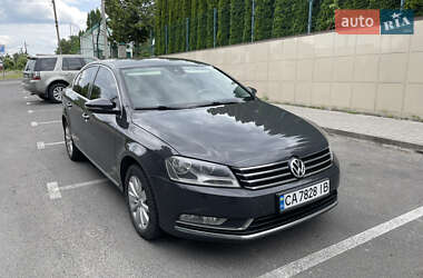 Седан Volkswagen Passat 2013 в Умани