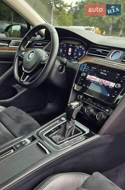 Седан Volkswagen Passat 2018 в 