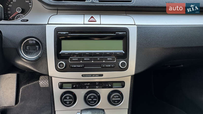 Універсал Volkswagen Passat 2008 в Вінниці