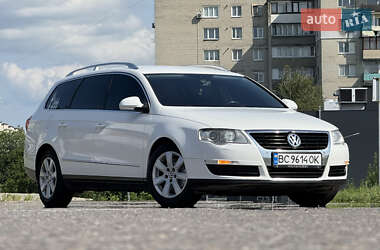 Універсал Volkswagen Passat 2010 в Дрогобичі