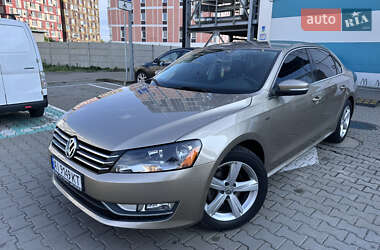 Седан Volkswagen Passat 2015 в Киеве