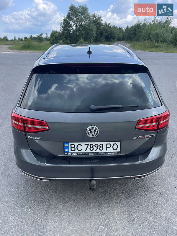 Универсал Volkswagen Passat 2016 в Жовкве