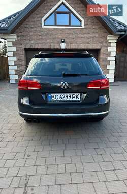 Универсал Volkswagen Passat 2013 в 