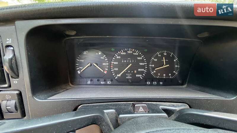 Универсал Volkswagen Passat 1992 в Одессе