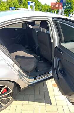 Седан Volkswagen Passat 2005 в 