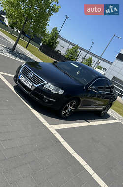 Седан Volkswagen Passat 2007 в 