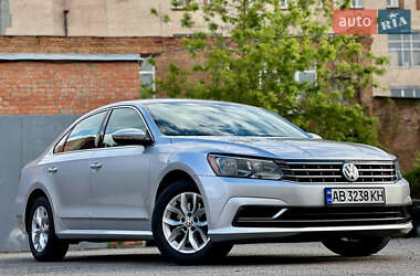 Седан Volkswagen Passat 2016 в 