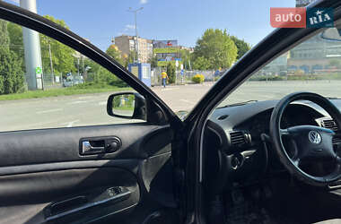 Універсал Volkswagen Passat 2000 в Івано-Франківську