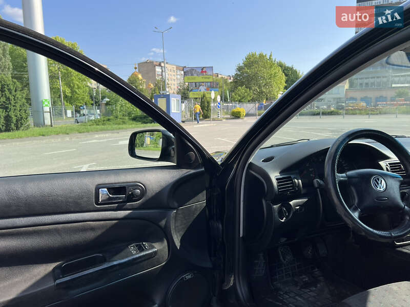 Универсал Volkswagen Passat 2000 в Ивано-Франковске